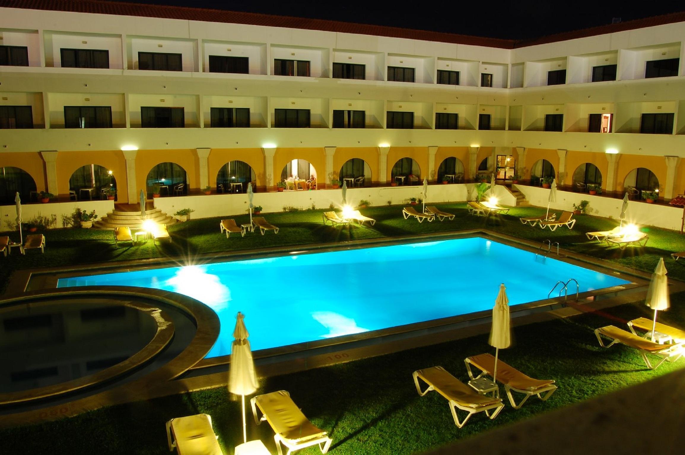 Hotel Dom Fernando ايفورا المظهر الخارجي الصورة